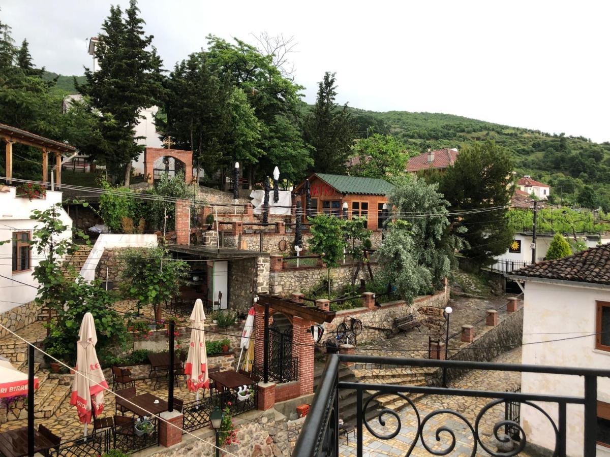 Vila Ilo Tushemisht Dış mekan fotoğraf