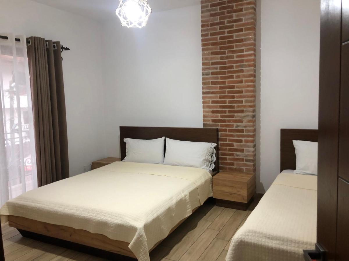 Vila Ilo Tushemisht Dış mekan fotoğraf
