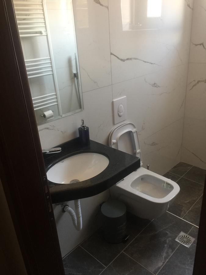 Vila Ilo Tushemisht Dış mekan fotoğraf