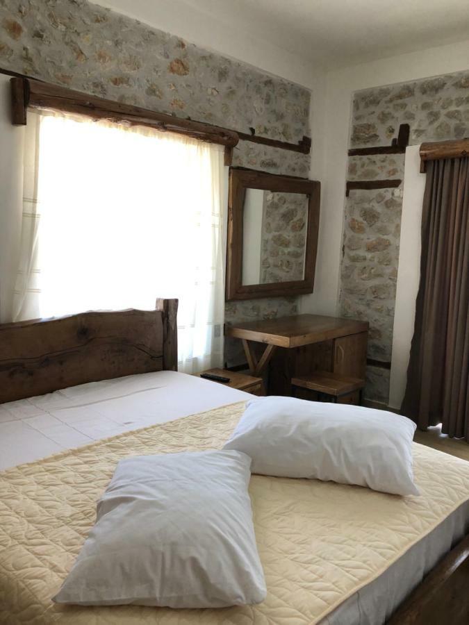 Vila Ilo Tushemisht Dış mekan fotoğraf